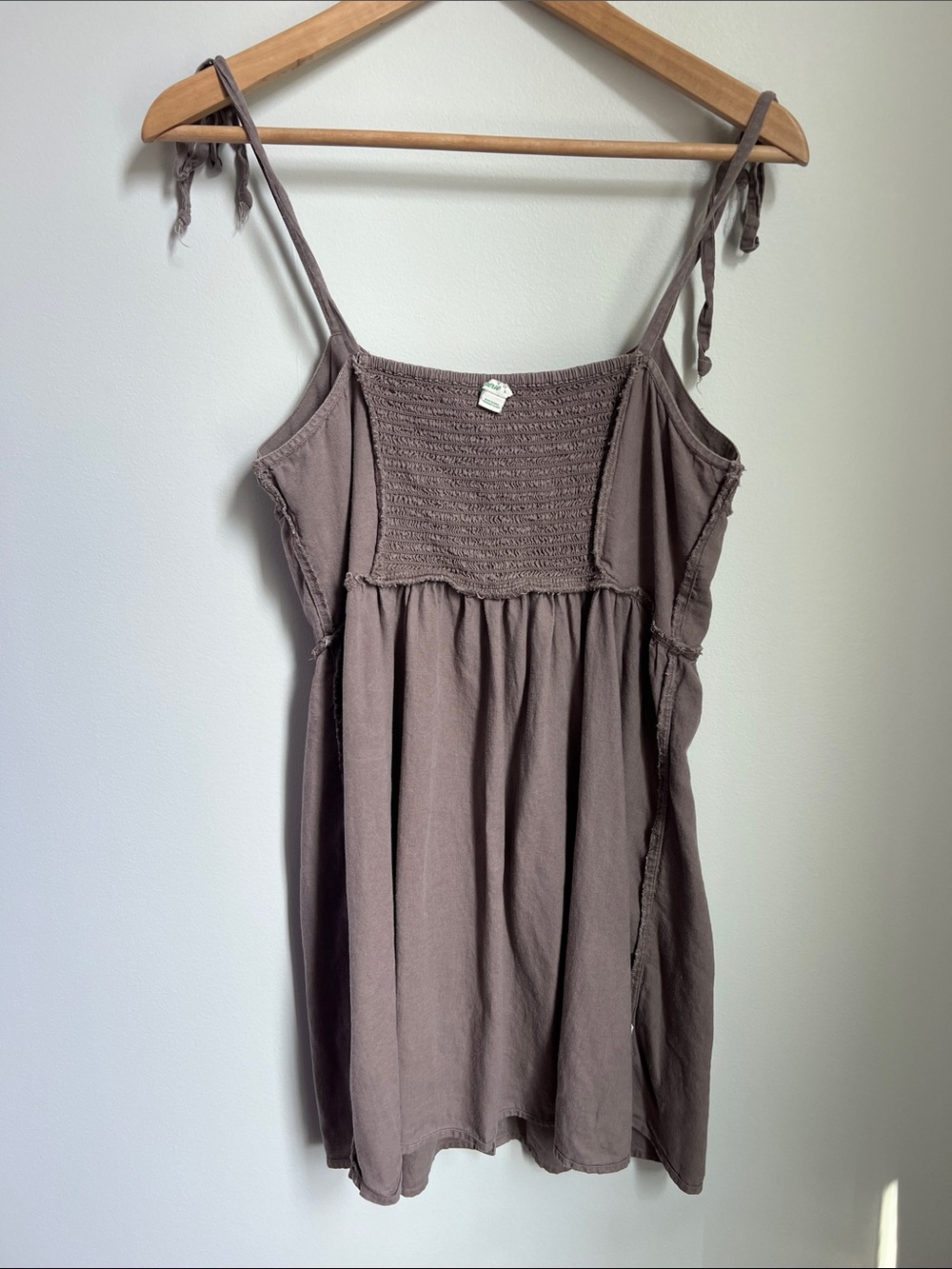 Aerie | Tie-Shoulder Button-Front Womenâs Linen Blend Camisole Top Taupe Size M - Picture 11 of 17